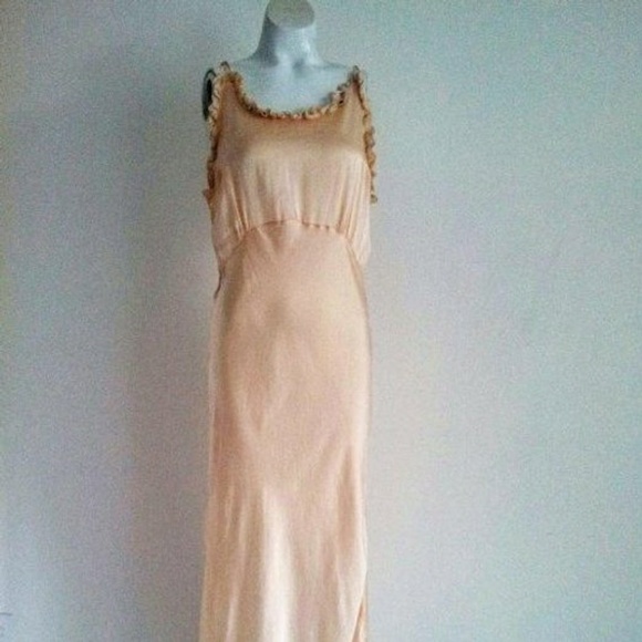 30s 40s Vintage butter soft silk bias nightgown - Picture 3 of 4